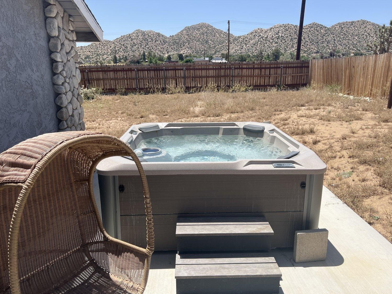 Rawhide Ranch - Walk To Pappy And Harriet'S With Hot Tub! Home 尤卡谷 外观 照片